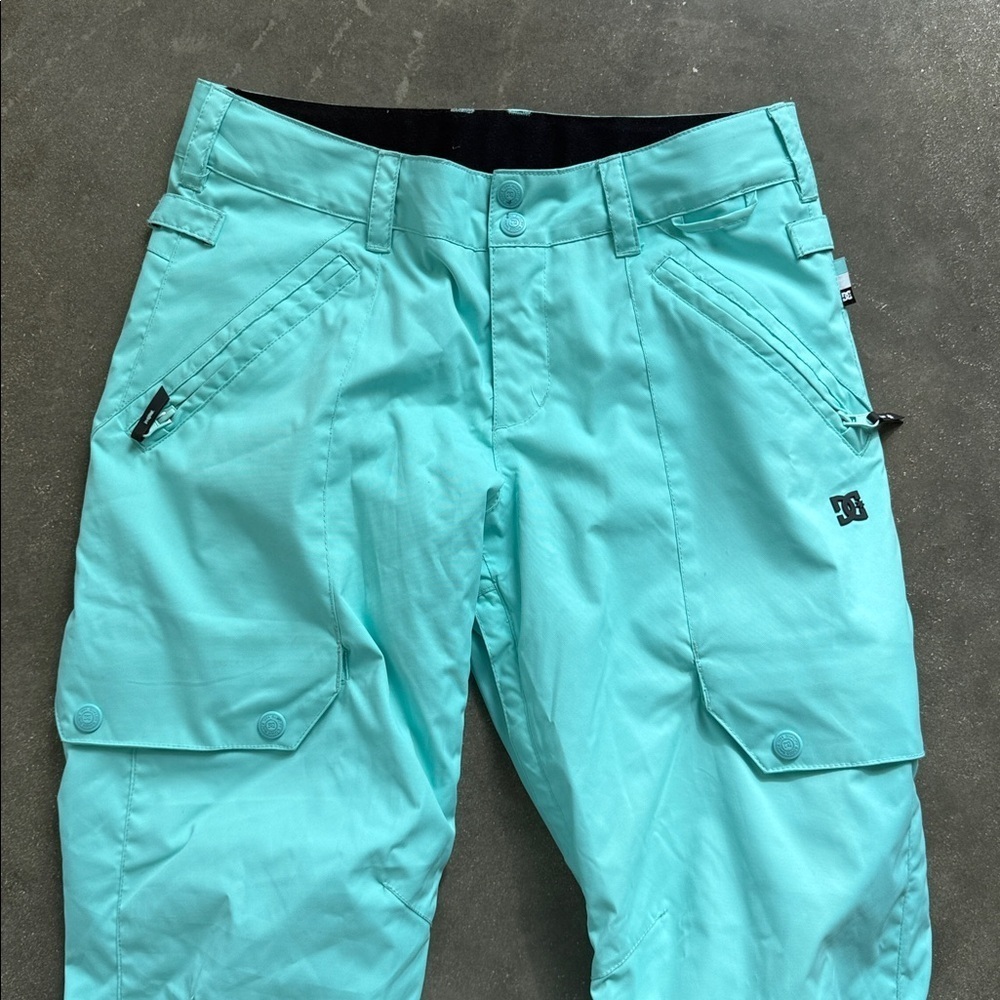 DC Snowboard Pants - Picture 3 of 11